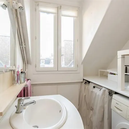 Lovely Studio - Trocadero Apartment *